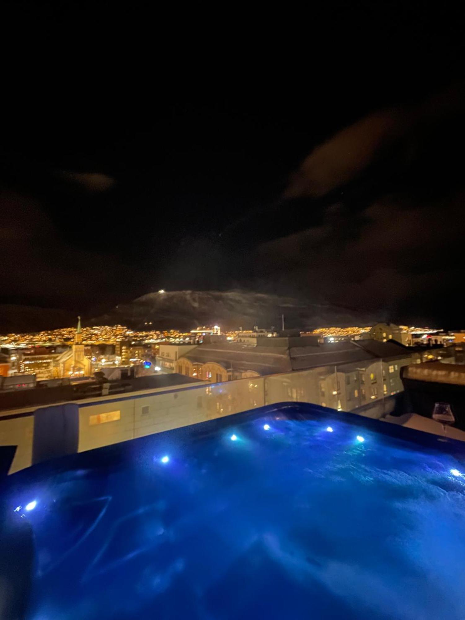 Apartamento Penthouse In Downtown Tromso New Exterior foto